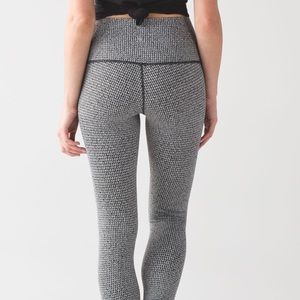 Lululemon NWOT gingham WU